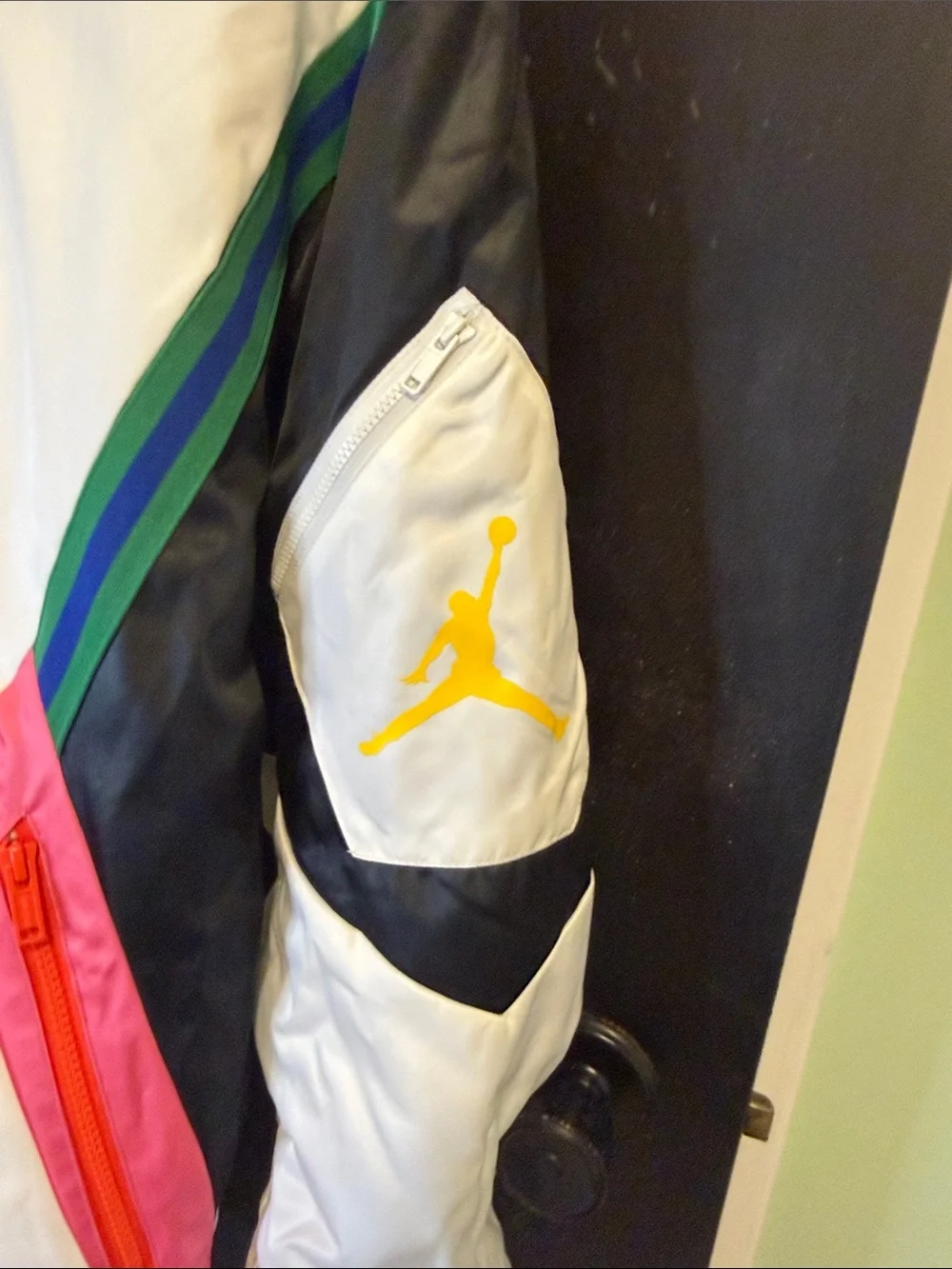 Jordan air wings